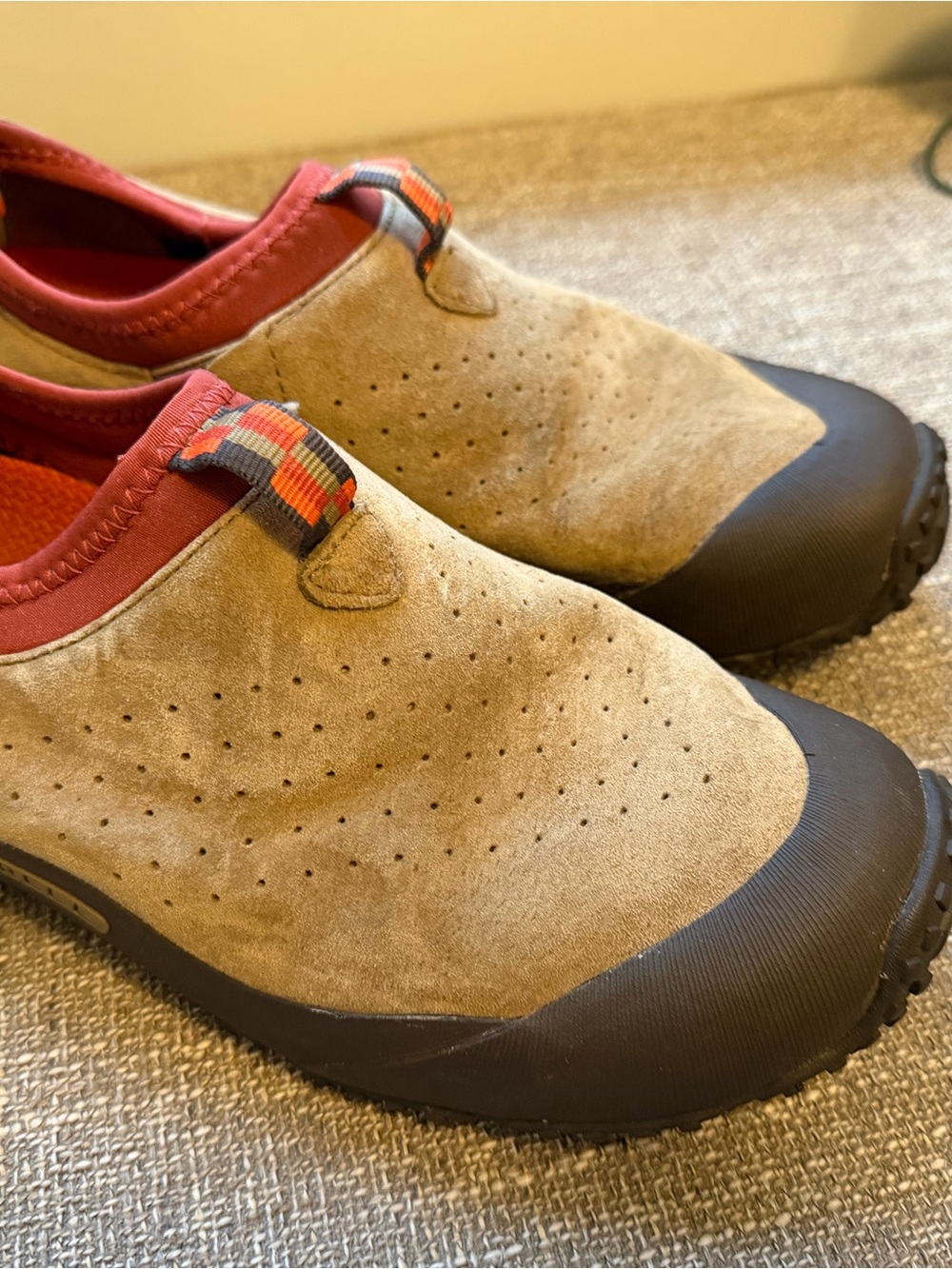 Merrell Women's Tan Suede Slip-On Loafers with Red Trim